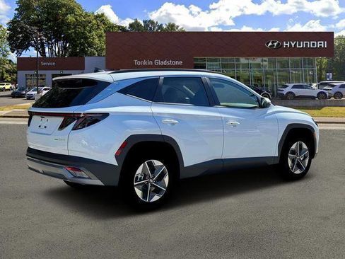 New 2026 Hyundai Tucson SEL w/ Tow & Go Package AWD/4WD image 8