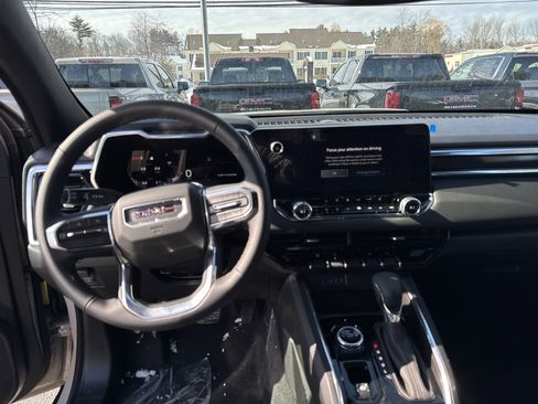 New 2026 GMC Canyon Elevation w/ Convenience Package image 16