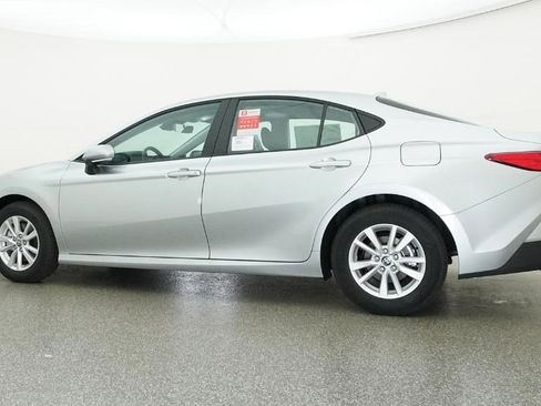 New 2026 Toyota Camry LE image 12