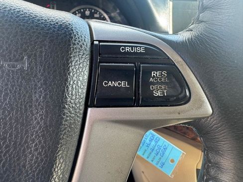 Used 2010 Honda Crosstour EX-L image 18