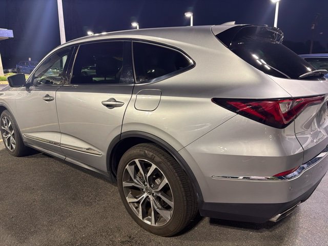 Used 2022 Acura MDX w/ Technology Package FWD image 9