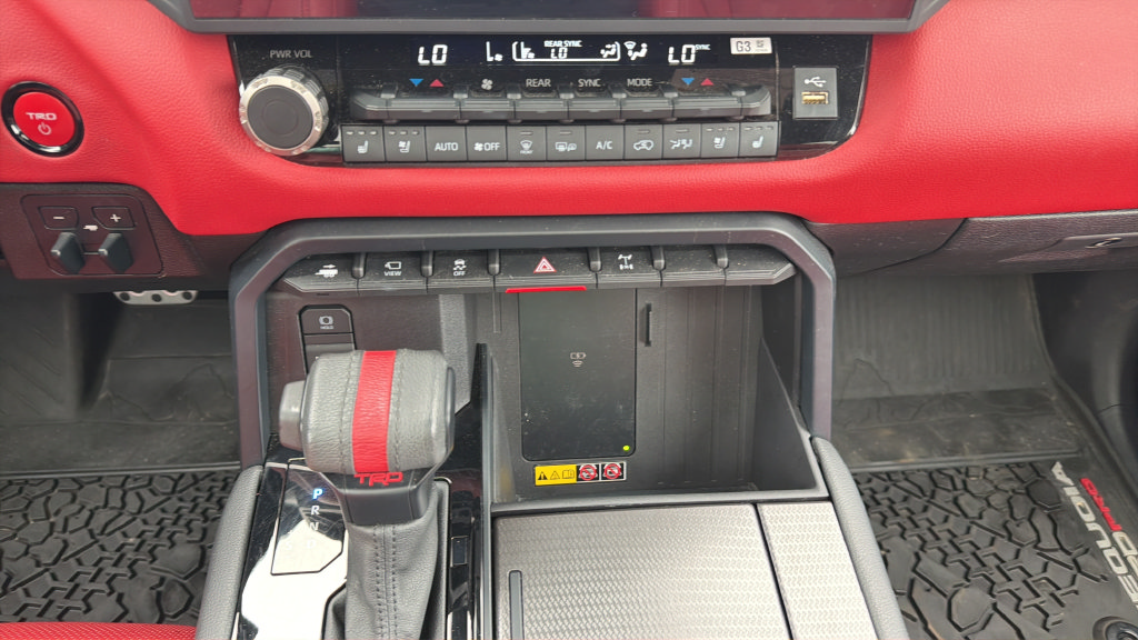 Used 2025 Toyota Sequoia TRD Pro AWD/4WD image 19