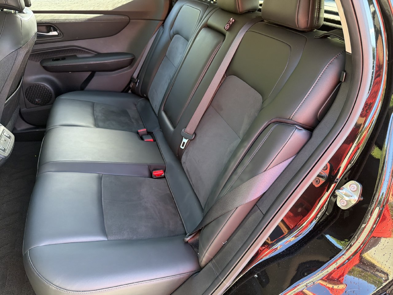 Certified 2024 Nissan Ariya FWD image 20