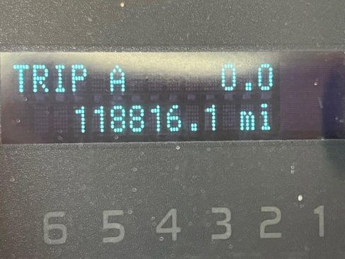 Used 2011 Ford F150 XL w/ HD Payload Pkg image 10