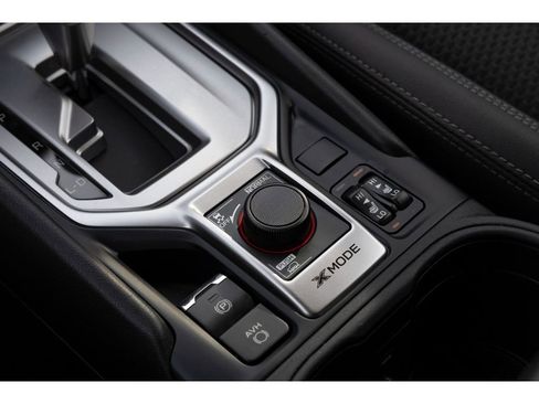 Used 2021 Subaru Forester Premium image 27