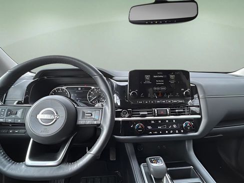 Used 2022 Nissan Pathfinder SL image 13