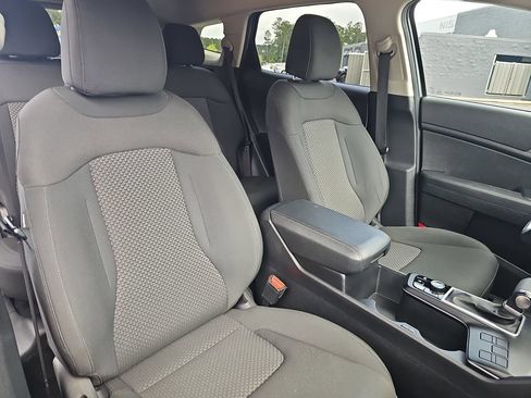 Used 2023 Kia Sportage LX FWD image 14