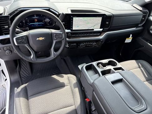 New 2026 Chevrolet Silverado 1500 LT w/ Z71 Off-Road Package image 19