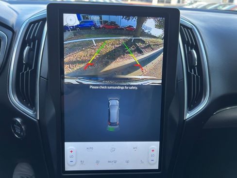 Used 2021 Ford Edge Titanium w/ Cargo Accessory Package image 31