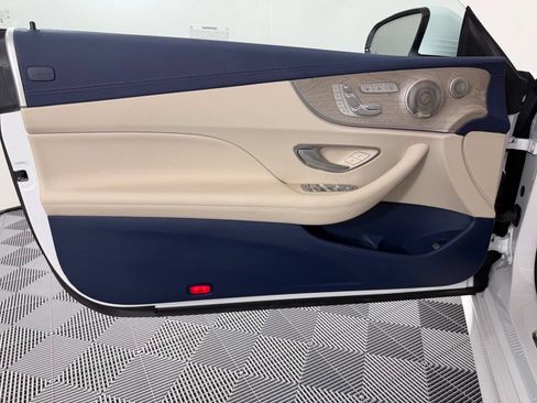 Used 2023 Mercedes-Benz E 450 Cabriolet image 18