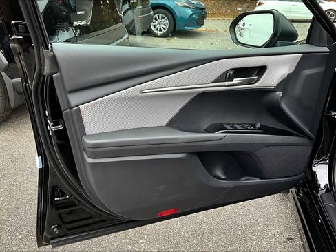 Used 2026 Toyota Camry SE w/ Convenience Package image 10