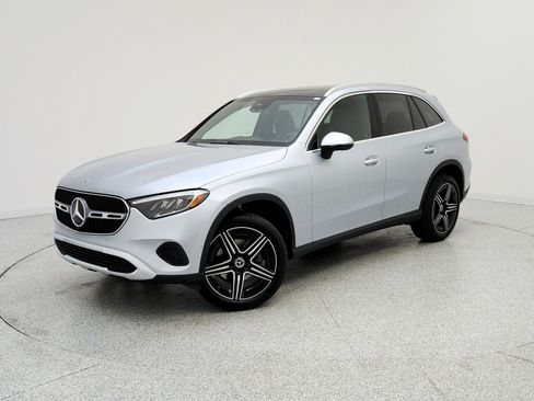 New 2026 Mercedes-Benz GLC 300 image 1