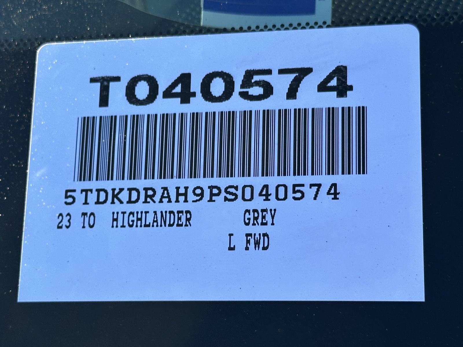 Used 2023 Toyota Highlander L FWD image 15