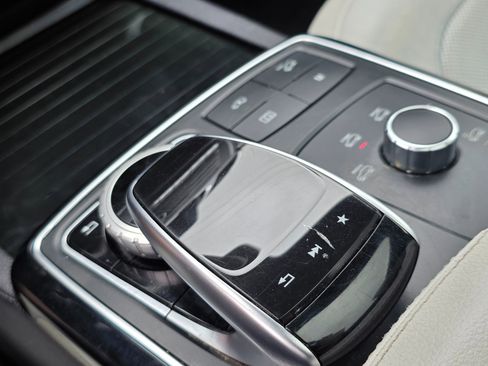 Used 2018 Mercedes-Benz GLE 43 AMG 4MATIC Coupe image 37