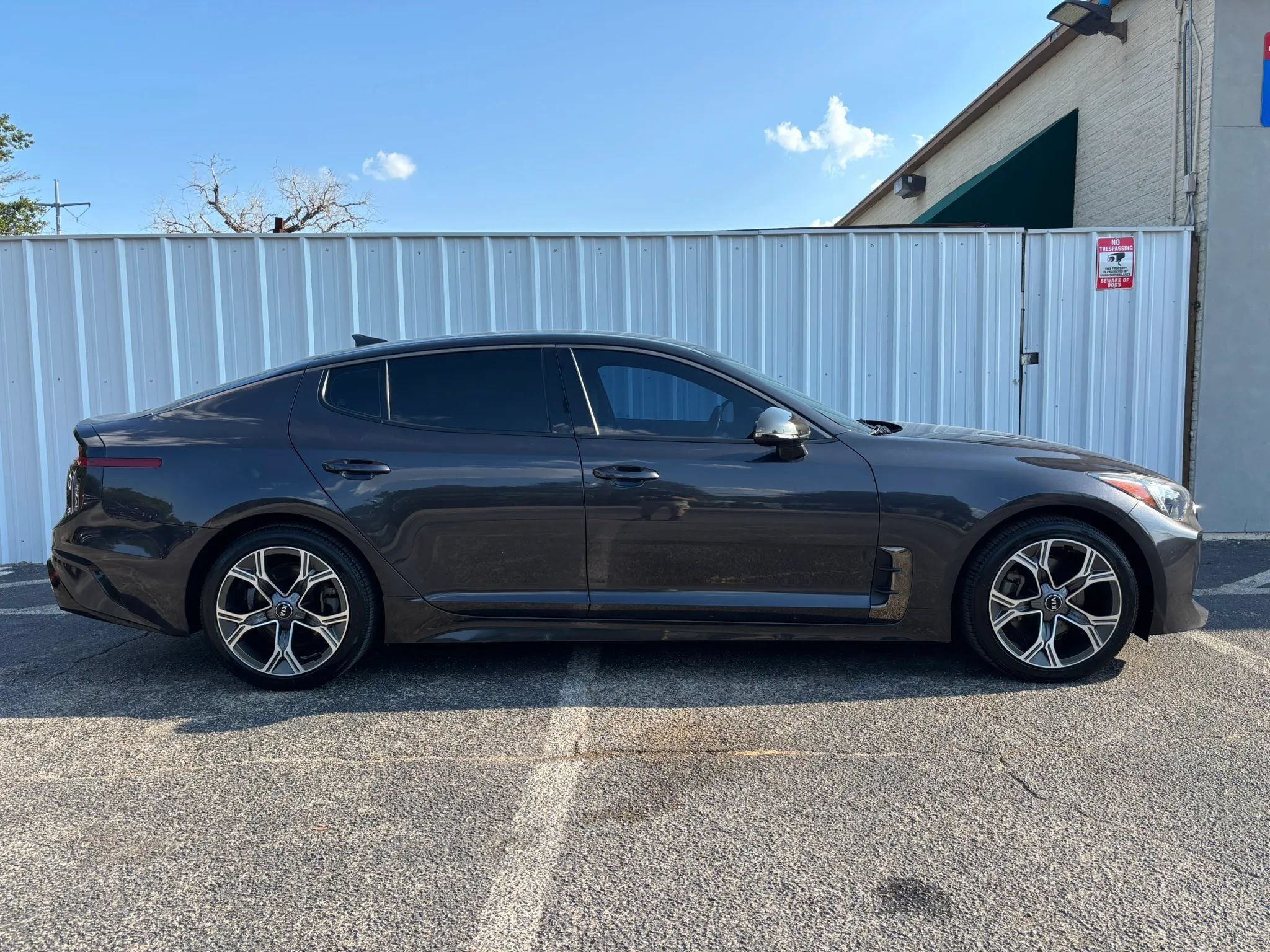 Used 2021 Kia Stinger GT-Line RWD image 7