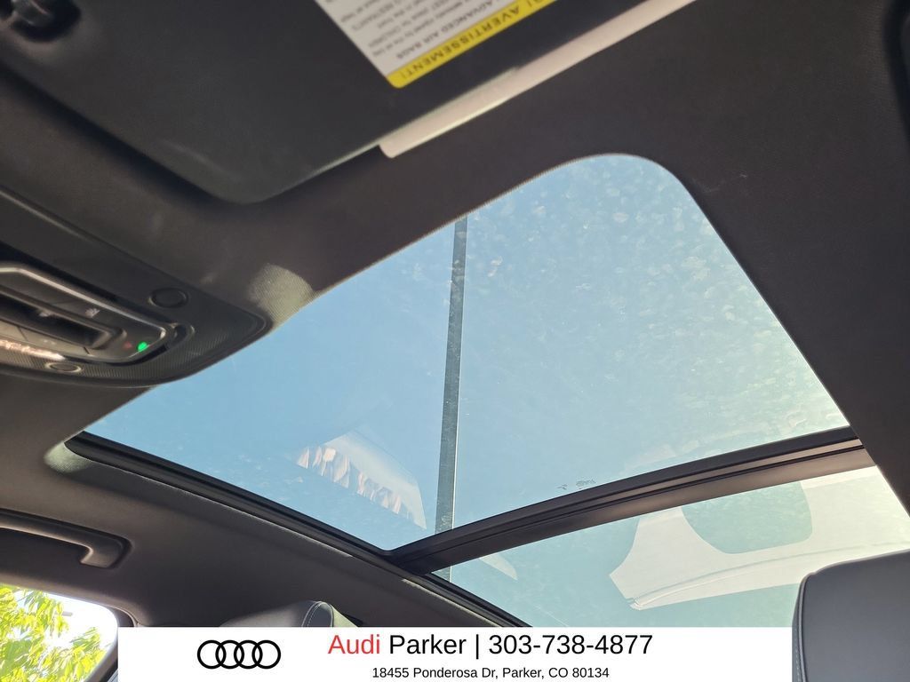 Used 2025 Audi Q5 2.0T Premium w/ Convenience Plus Package AWD/4WD image 24
