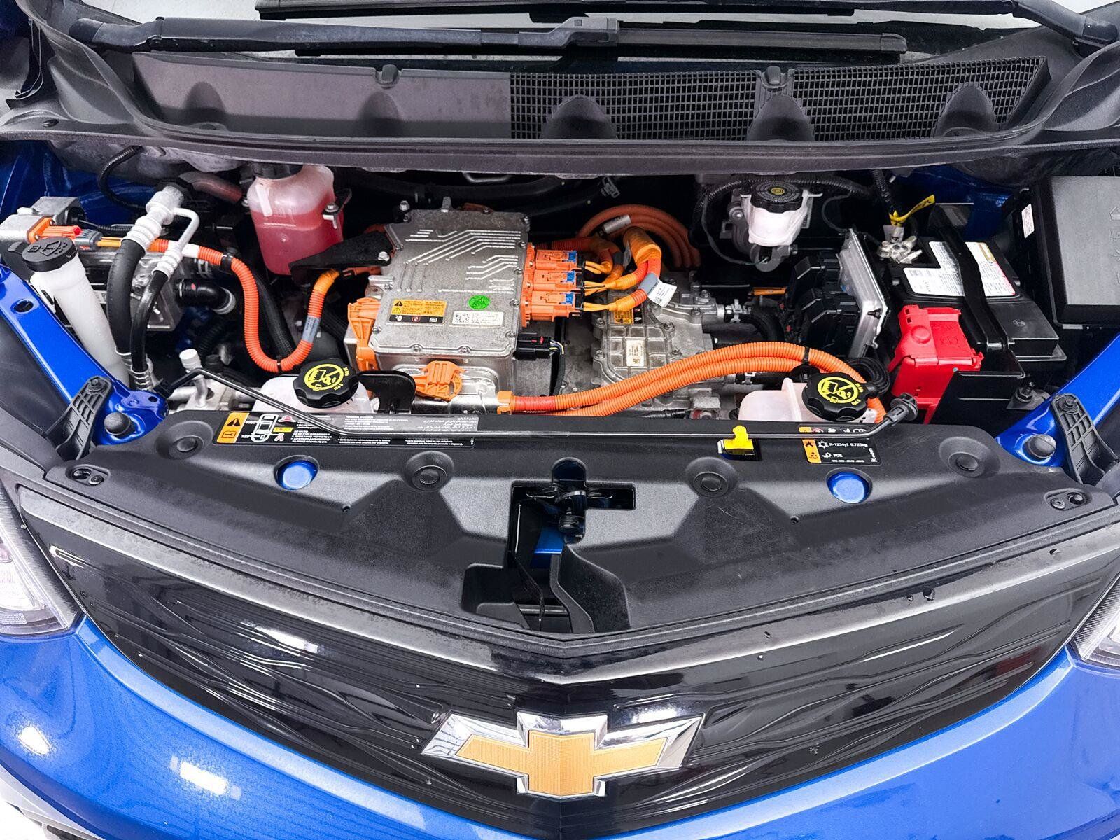 Used 2020 Chevrolet Bolt LT FWD image 10