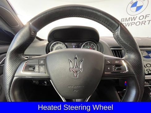 Used 2022 Maserati Levante Modena AWD/4WD image 12