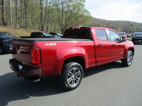 Used 2018 Chevrolet Colorado Z71 AWD/4WD image 5