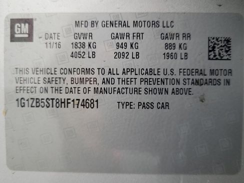 Used 2017 Chevrolet Malibu LS image 33