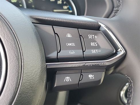 New 2025 MAZDA CX-5 Signature image 22