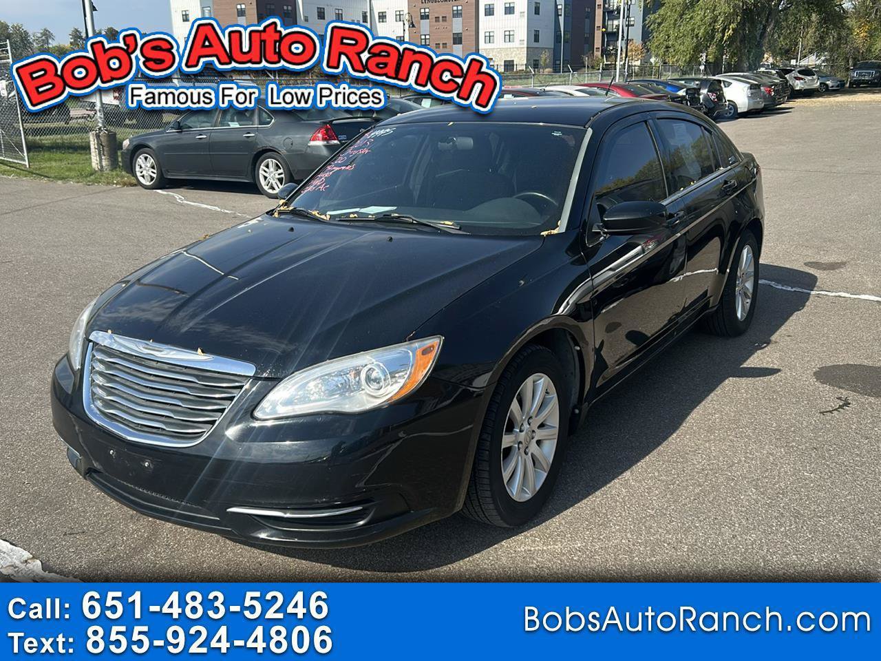 Used 2013 Chrysler 200 Touring FWD image 1