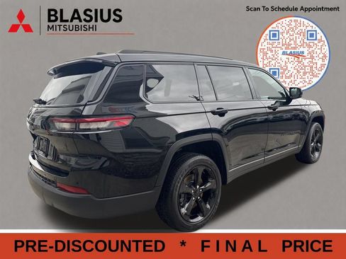 Used 2023 Jeep Grand Cherokee L Laredo AWD/4WD image 6