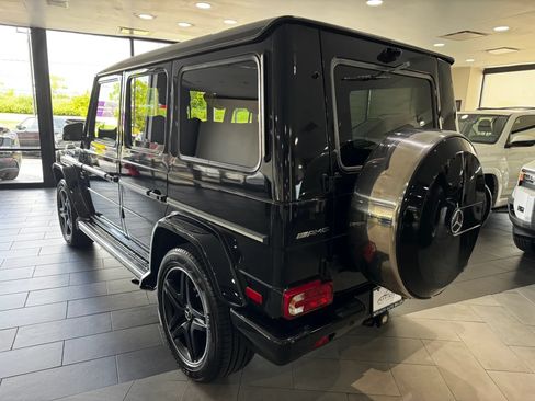 Used 2017 Mercedes-Benz G 63 AMG 4MATIC image 3
