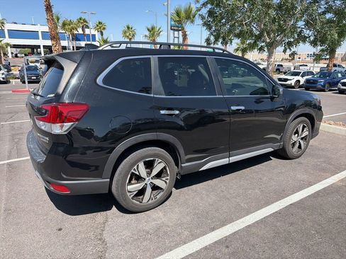 Used 2019 Subaru Forester Touring AWD/4WD image 10