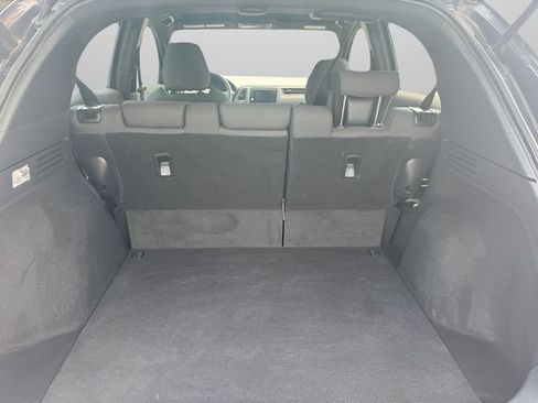 Used 2019 Honda HR-V Sport image 9