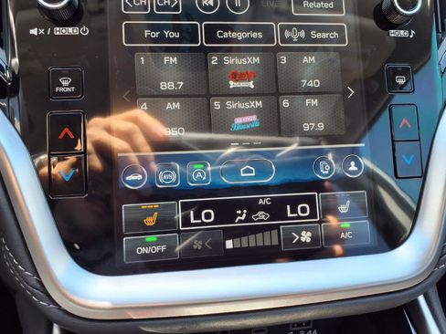 Certified 2025 Subaru Outback Limited image 8