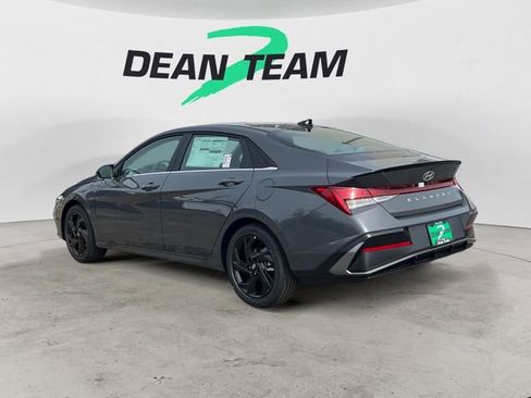 New 2026 Hyundai Elantra SEL Sport image 5