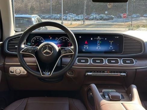 Used 2025 Mercedes-Benz GLE 350 4MATIC image 27
