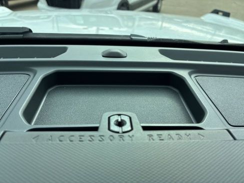 New 2026 Ford Bronco Base image 31