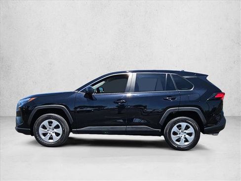 Used 2025 Toyota RAV4 LE FWD image 9