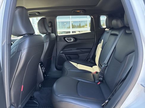 New 2026 Jeep Compass Trailhawk w/ Sun, Sound & Navigation Group AWD/4WD image 6