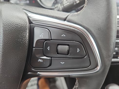 Used 2021 Buick Encore GX Select image 26