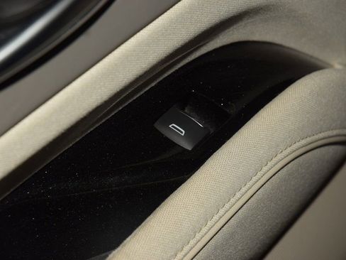 Used 2023 Cadillac Escalade Premium Luxury Platinum image 47