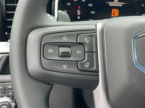 New 2026 GMC Sierra 1500 Elevation image 24