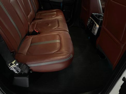 Used 2019 Ford F150 Platinum w/ Equipment Group 701A Luxury image 29