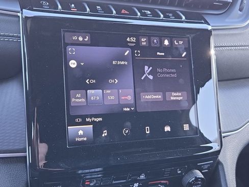 New 2025 Jeep Grand Cherokee L Laredo w/ Luxury Tech Group I RWD image 20