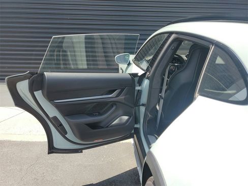 Used 2025 Porsche Taycan 4S image 47
