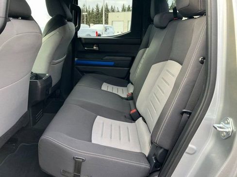 Used 2025 Toyota Tacoma TRD Off-Road image 21