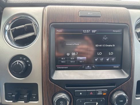 Used 2013 Ford F150 Lariat w/ Lariat Chrome Pkg AWD/4WD image 19