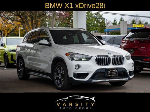 Used 2018 BMW X1 xDrive28i w/ Convenience Package image 3