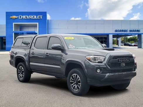 Used 2021 Toyota Tacoma TRD Sport image 1