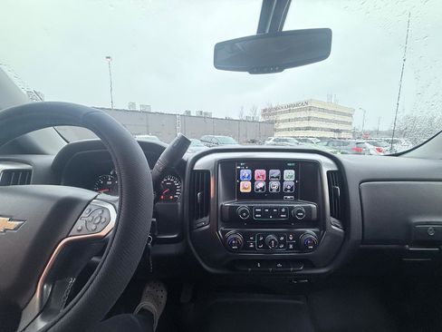 Used 2018 Chevrolet Silverado 1500 LT w/ All Star Edition image 16