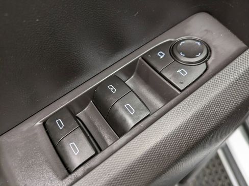 Used 2023 GMC Canyon Elevation w/ Convenience Package AWD/4WD image 11