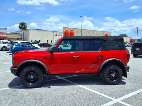 Used 2023 Ford Bronco Big Bend AWD/4WD image 4