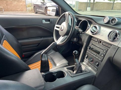 Used 2007 Ford Mustang GT Premium RWD image 6
